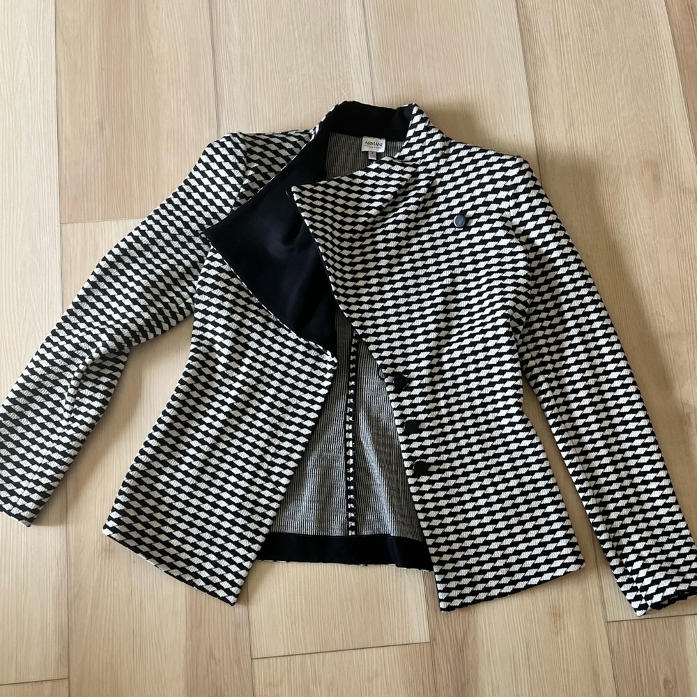 Stylish Black and White Women's Jacket
